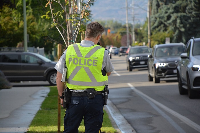 Officer with Kelowna Municipal Traffic Services 